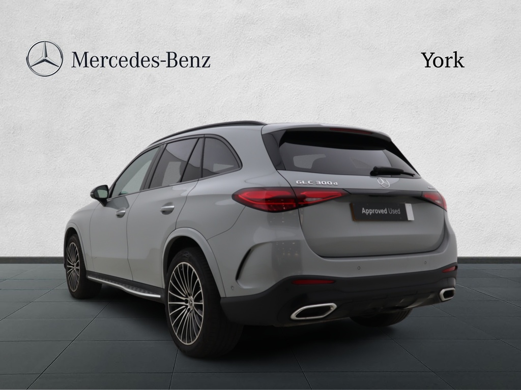 Mercedes-Benz GLC Class 2.0 Glc63 6.1Kwh Amg S E Performance Night Edition White #2