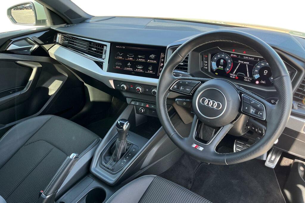 Audi A1 30 Tfsi 110 S Line S Tronic Black #6