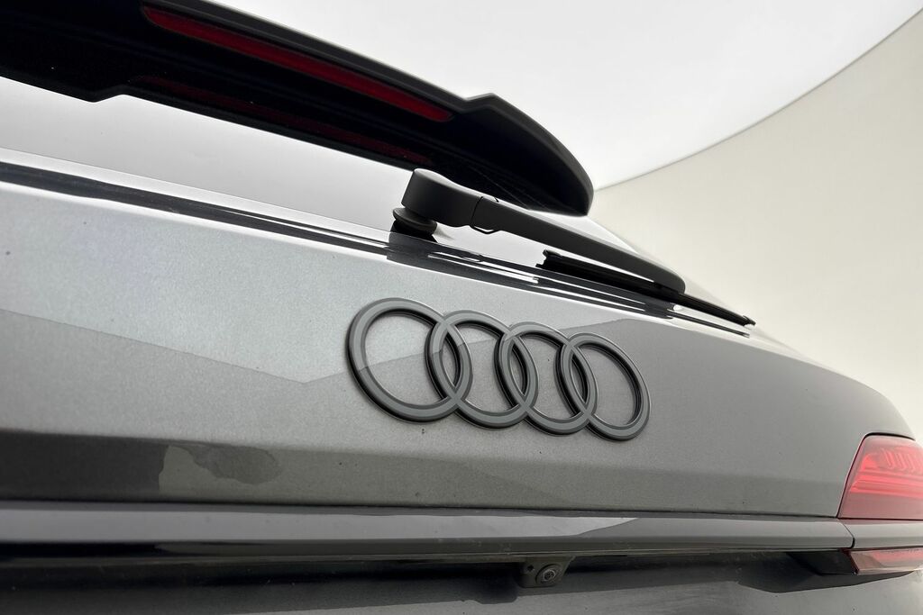 Audi Q7 55 Tfsi Quattro Black Edition Tiptronic Black #24