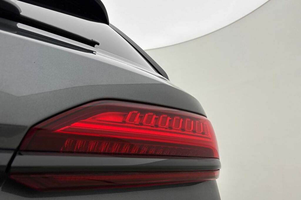 Audi Q7 55 Tfsi Quattro Black Edition Tiptronic Black #17
