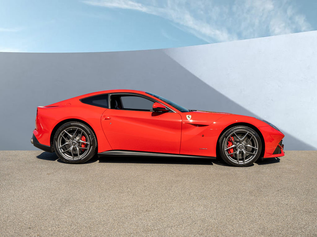 Ferrari F12 Berlinetta Petrol Red #5