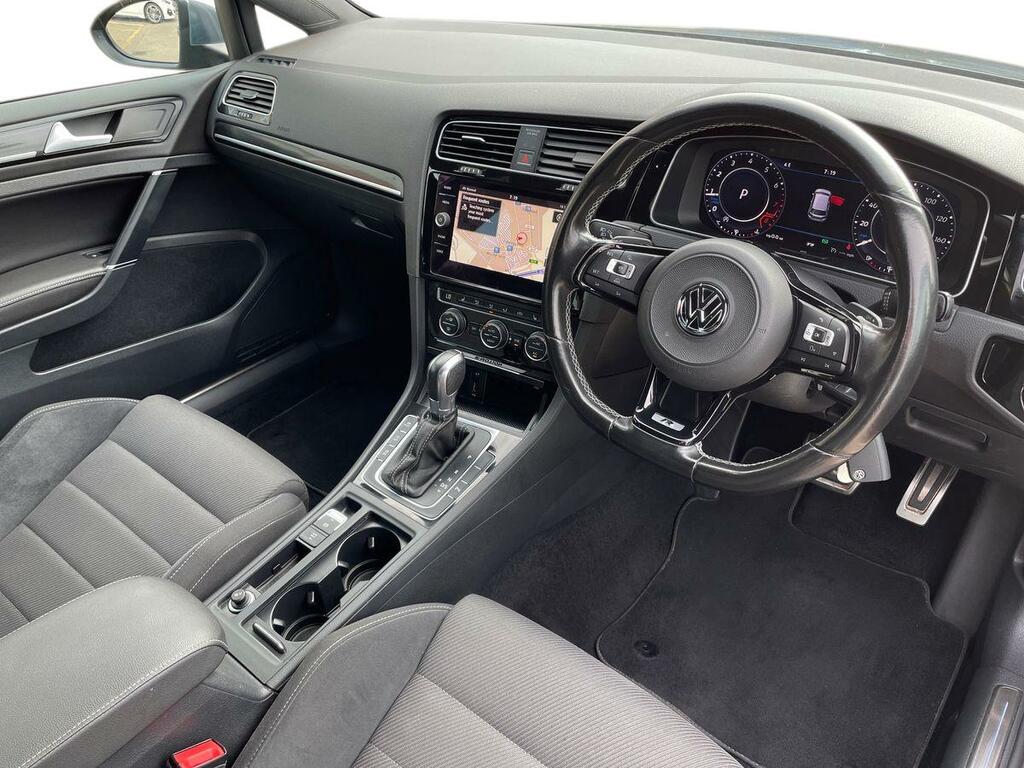 Volkswagen Golf 1.0 Tsi 110 Se Nav Black #6