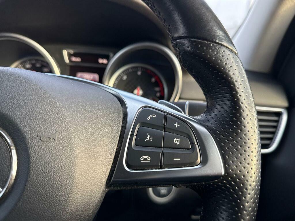 Mercedes-Benz GLE Class 2.1 Gle 250 D White #17