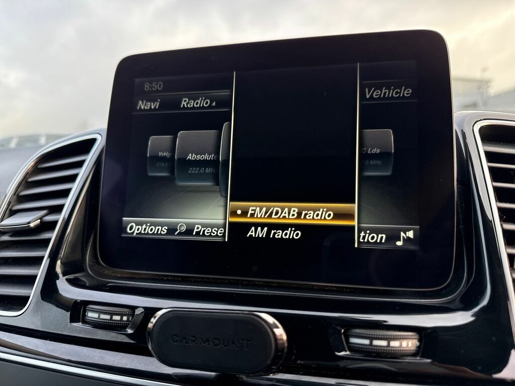 Mercedes-Benz GLE Class 2.1 Gle 250 D White #38
