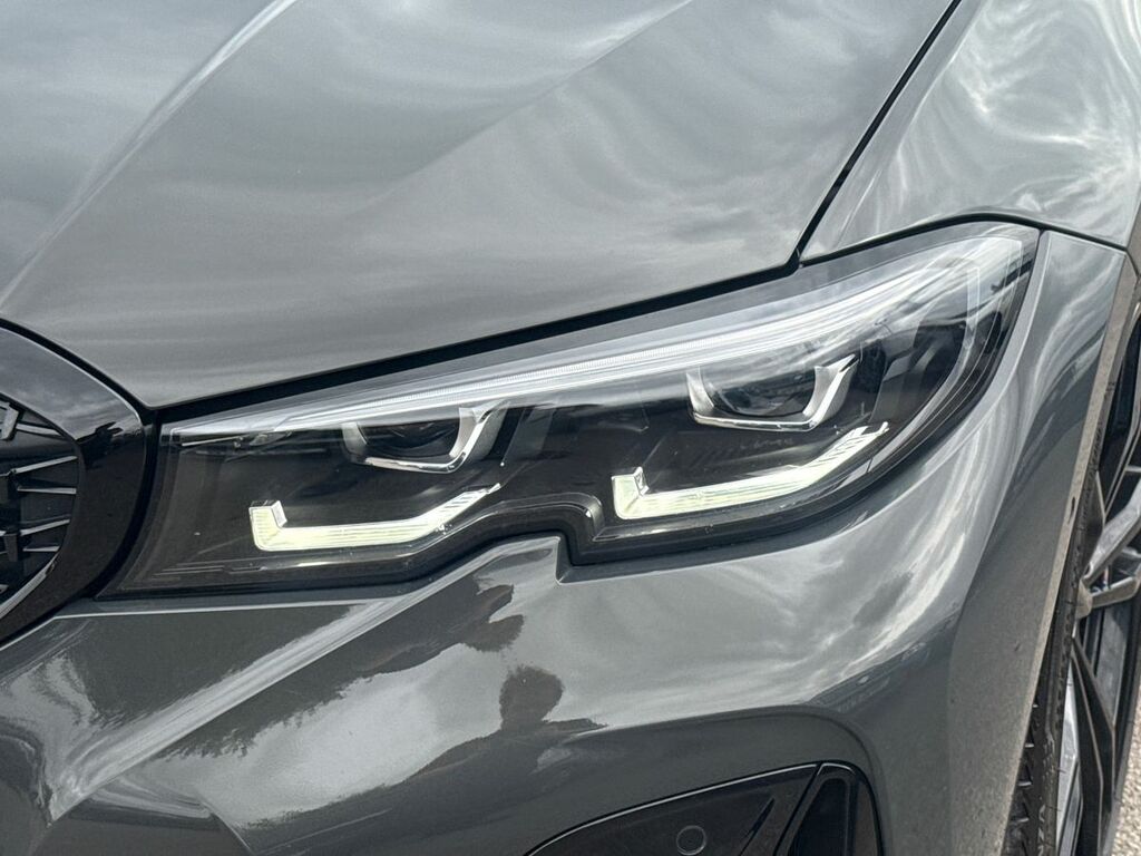 BMW 3 Series M Sport White #19