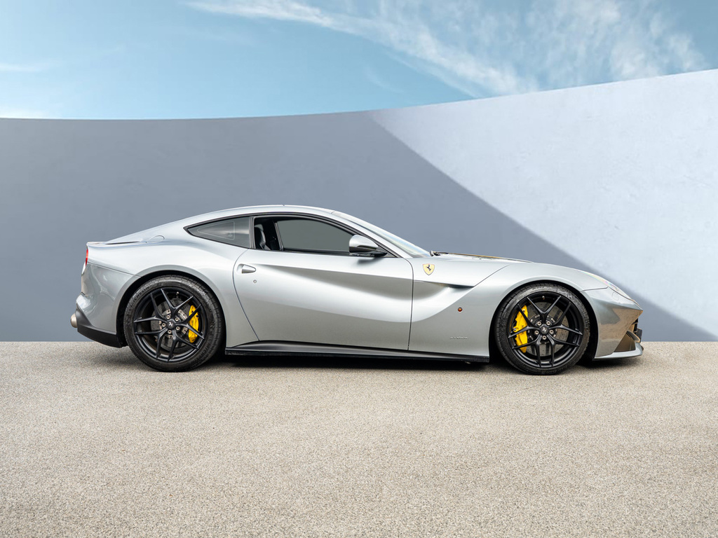 Ferrari F12 Berlinetta Petrol #5