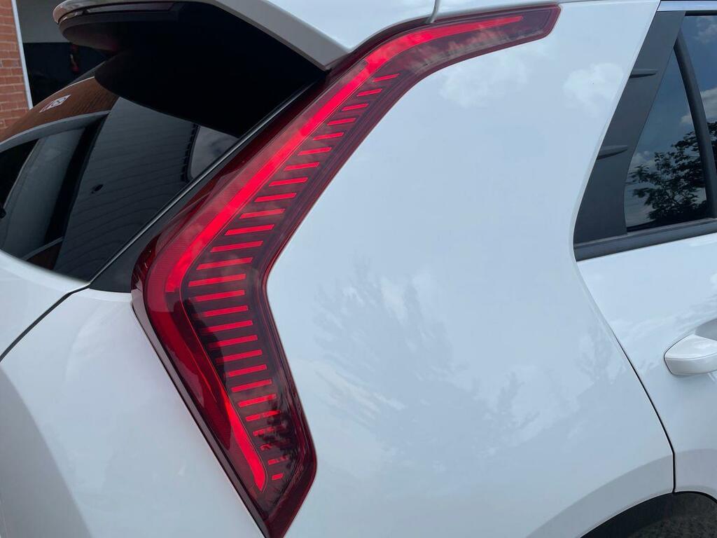 Kia Niro 1.6 Gdi 11.1Kwh Orange #18