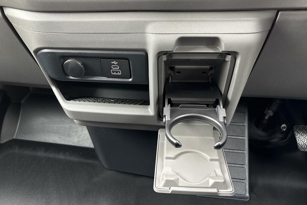 Volkswagen Transporter T32 Tdi 150 Van Commerce Plus Swb Grey #32