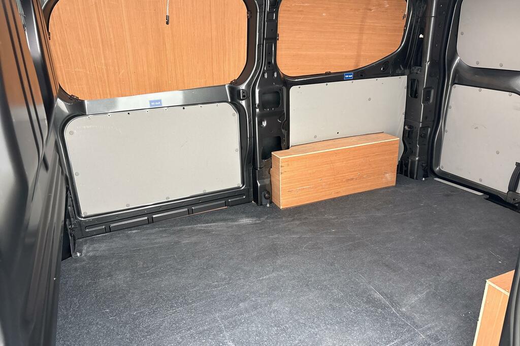 Volkswagen Transporter T32 Tdi 150 Van Commerce Plus Swb Grey #9