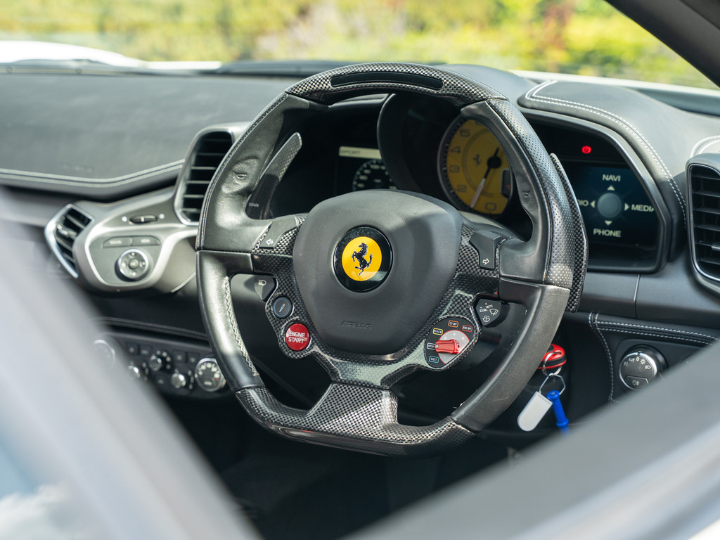 Ferrari 458 4.5L Spider Dct Huge Spec Warranty White #18