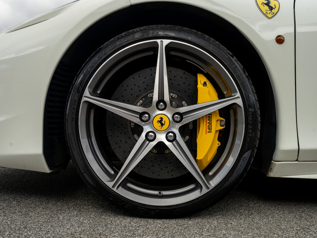 Ferrari 458 4.5L Spider Dct Huge Spec Warranty White #40