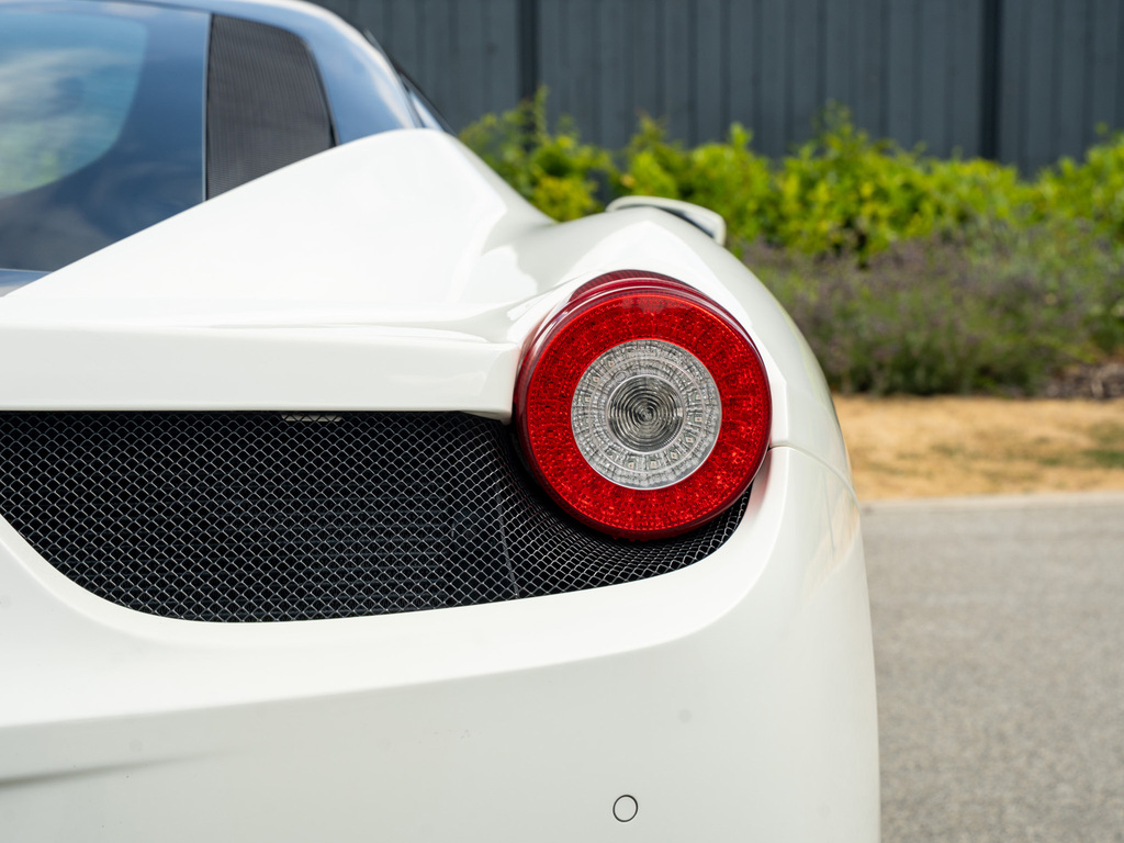 Ferrari 458 4.5L Spider Dct Huge Spec Warranty White #27