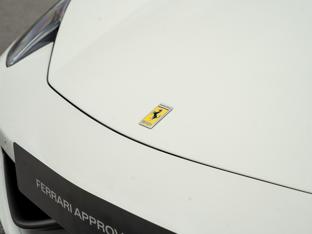 Ferrari 458 4.5L Spider Dct Huge Spec Warranty White #37