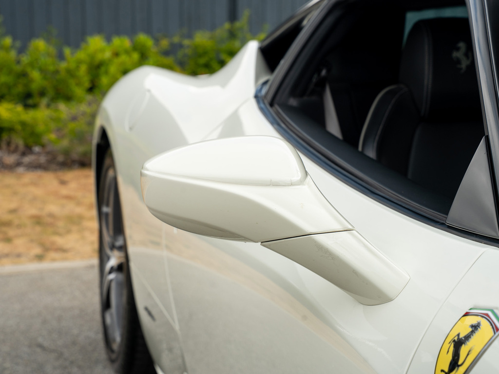 Ferrari 458 4.5L Spider Dct Huge Spec Warranty White #35