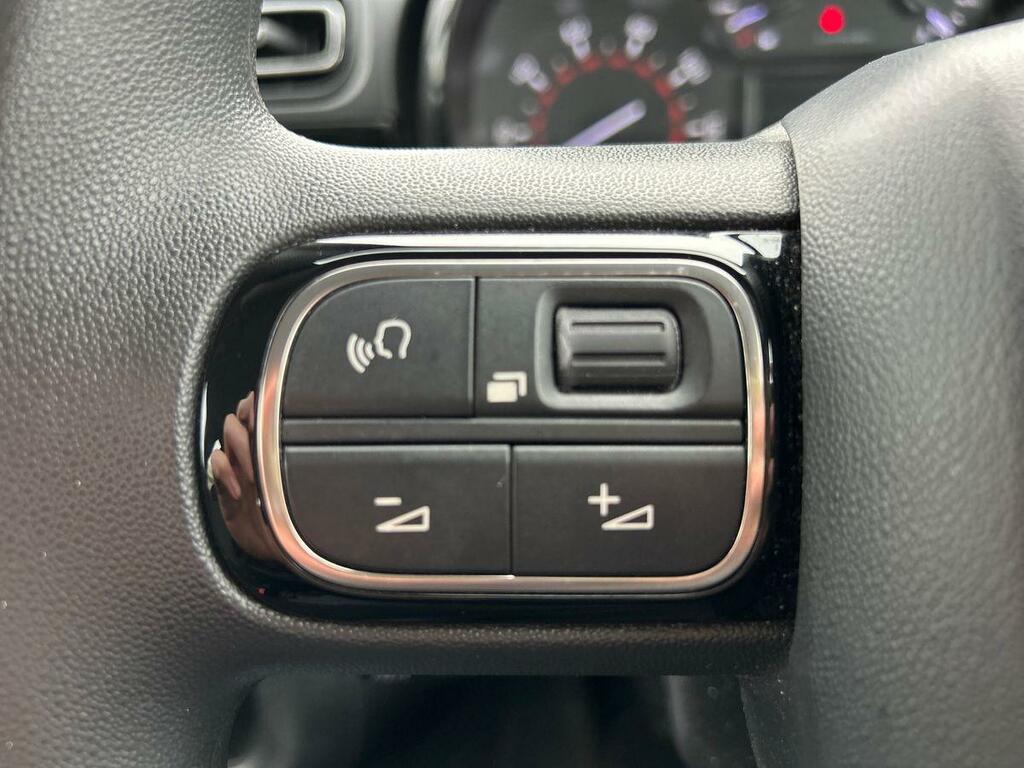 Citroen C3 1.2 Puretech Shine Euro 6 Ss #16