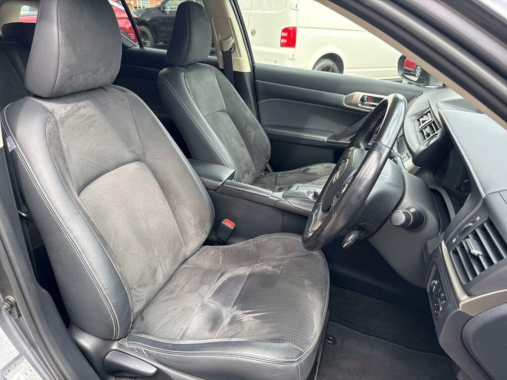 Lexus CT 1.8 200H Luxury Cvt Euro 6 Ss Silver #45