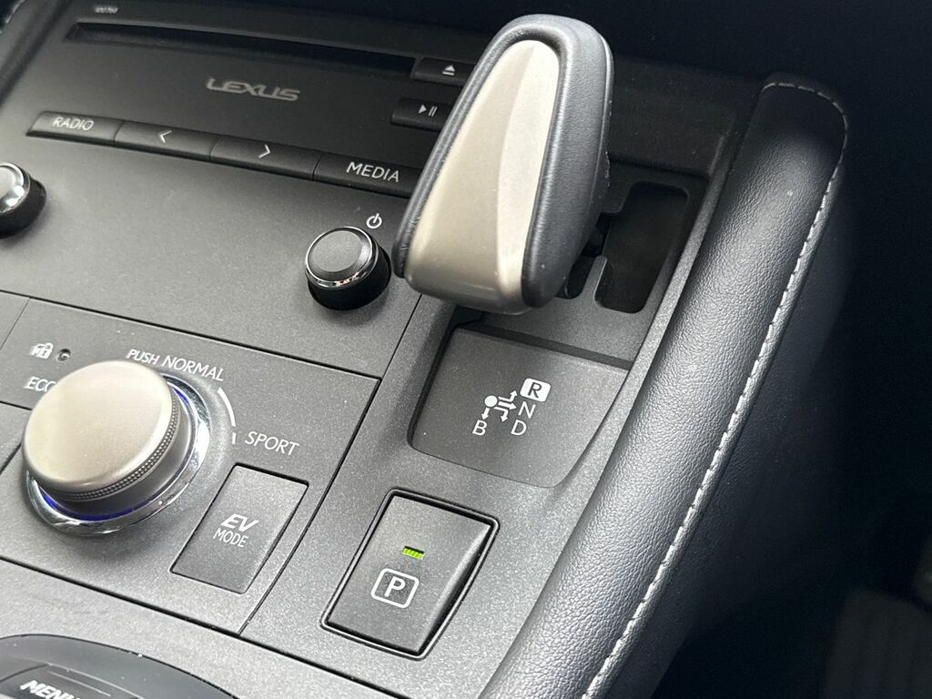 Lexus CT 1.8 200H Luxury Cvt Euro 6 Ss Silver #54