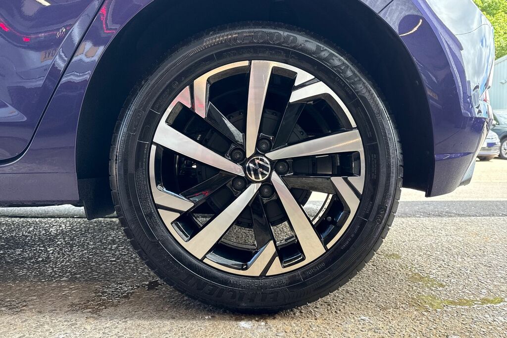 Volkswagen Polo Match Purple #5