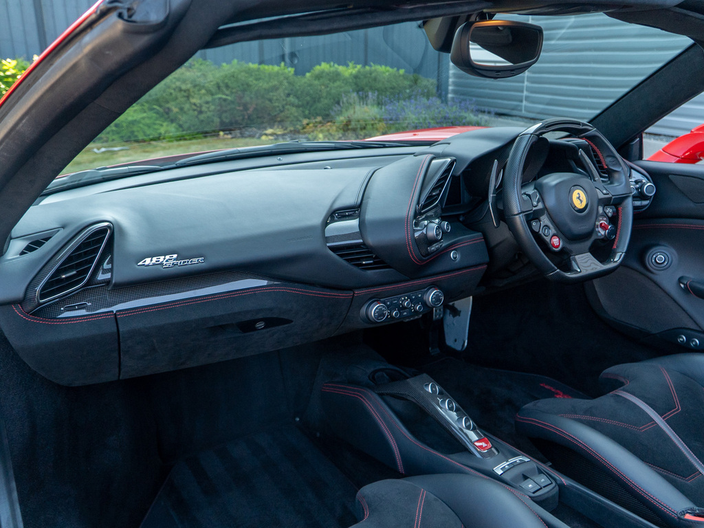 Ferrari 488 2016 3.9T V8 Gtb F1 Dct Ss Red #16
