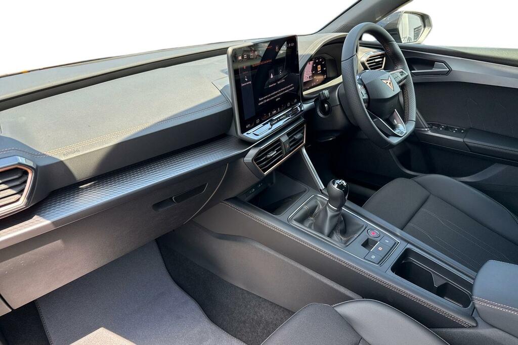 Cupra Leon 1.5 Etsi V2 Estate Hybrid Dsg Grey #2