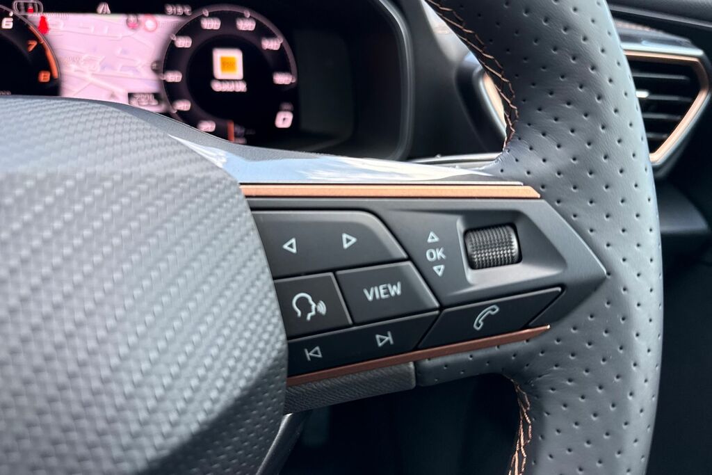 Cupra Leon 1.5 Etsi V2 Estate Hybrid Dsg Grey #17