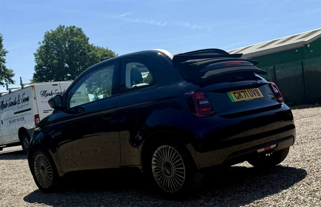 Fiat 500 1.0 Mhev Rock Star Euro 6 Ss Red #4