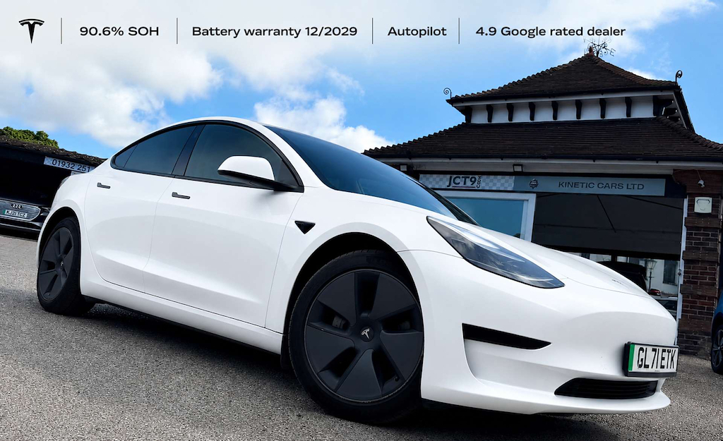 Tesla Model 3 Saloon White