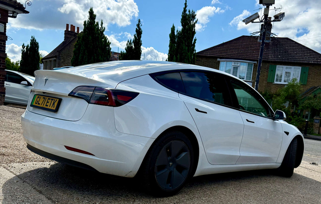 Tesla Model 3 Saloon GL71ETK White #2