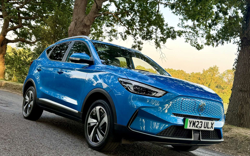MG ZS Suv Blue