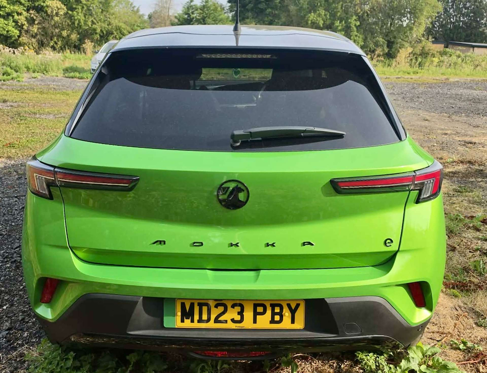 Vauxhall Mokka Suv Green #2