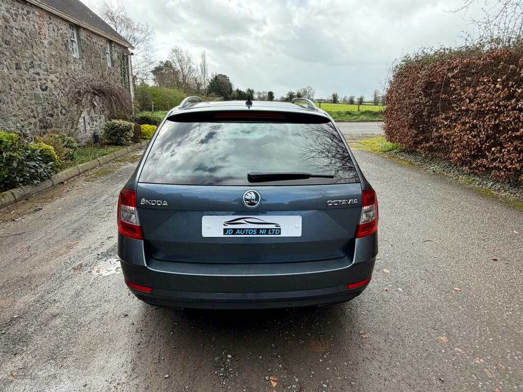 Skoda Octavia 2.0 Tdi Cr Se L Dsg 7 Speed BT68YMC Grey #5