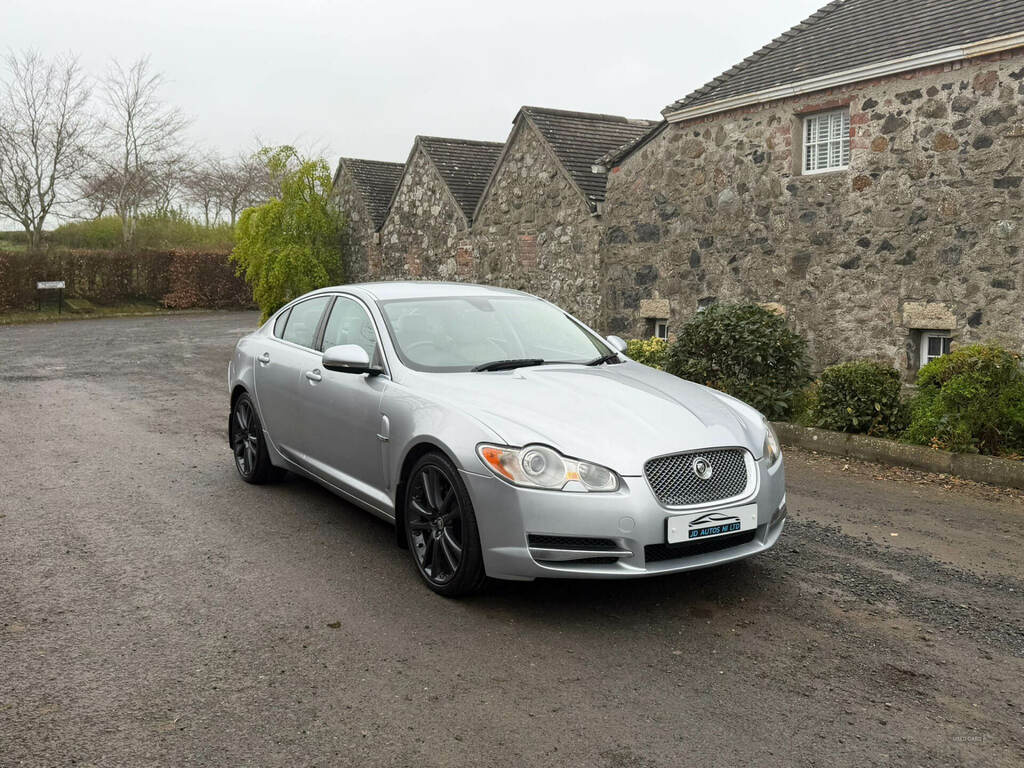 Jaguar XF 3.0D V6 S Luxury AXZ2914 Silver