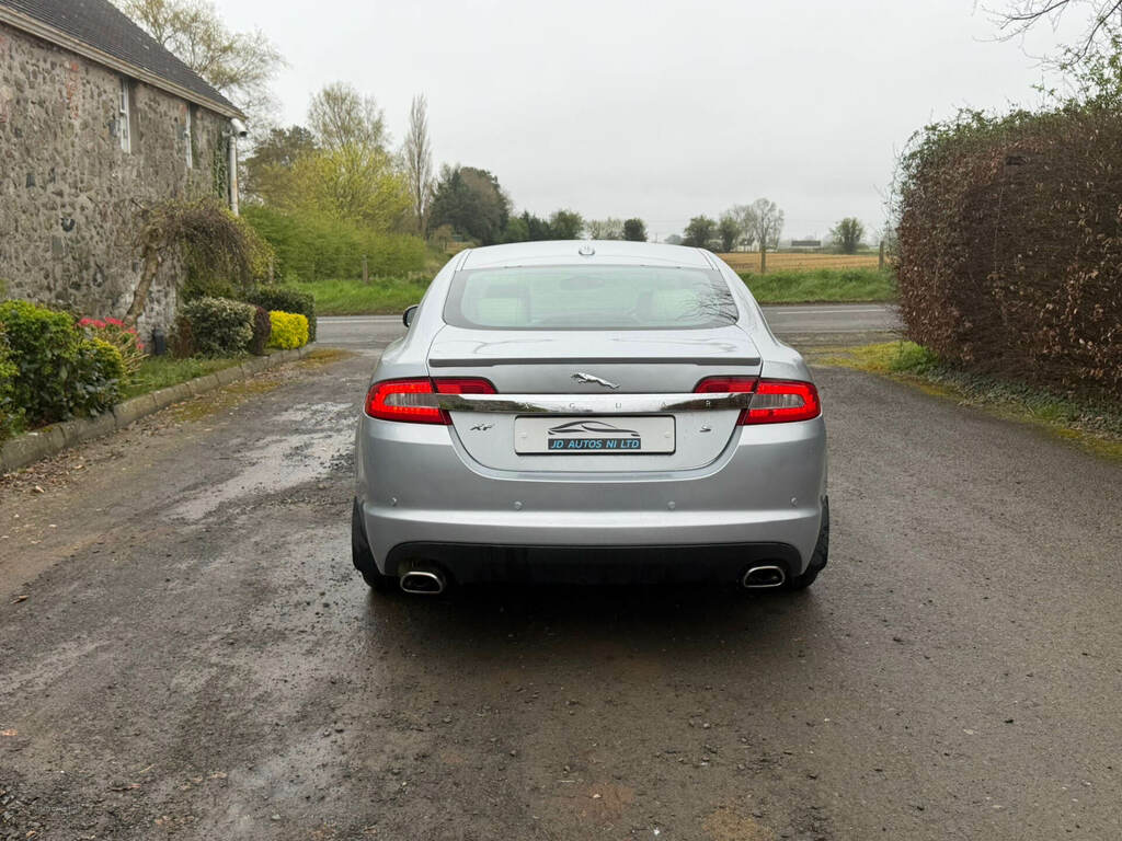Jaguar XF 3.0D V6 S Luxury AXZ2914 Silver #5