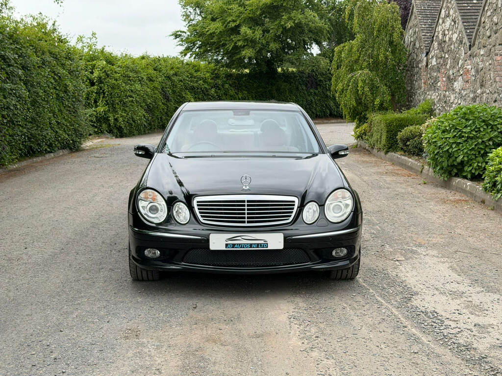 Mercedes-Benz E Class E55k Tip Black #2