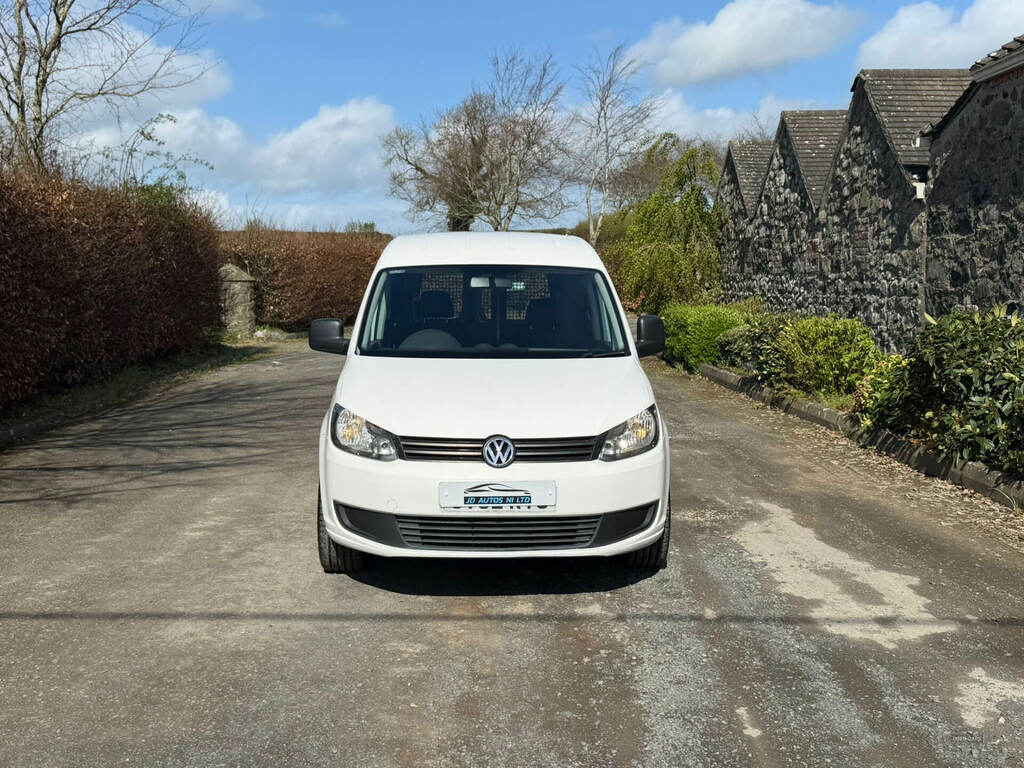Volkswagen Caddy 1.6 Tdi 102Ps Trendline Van SV62RYJ White