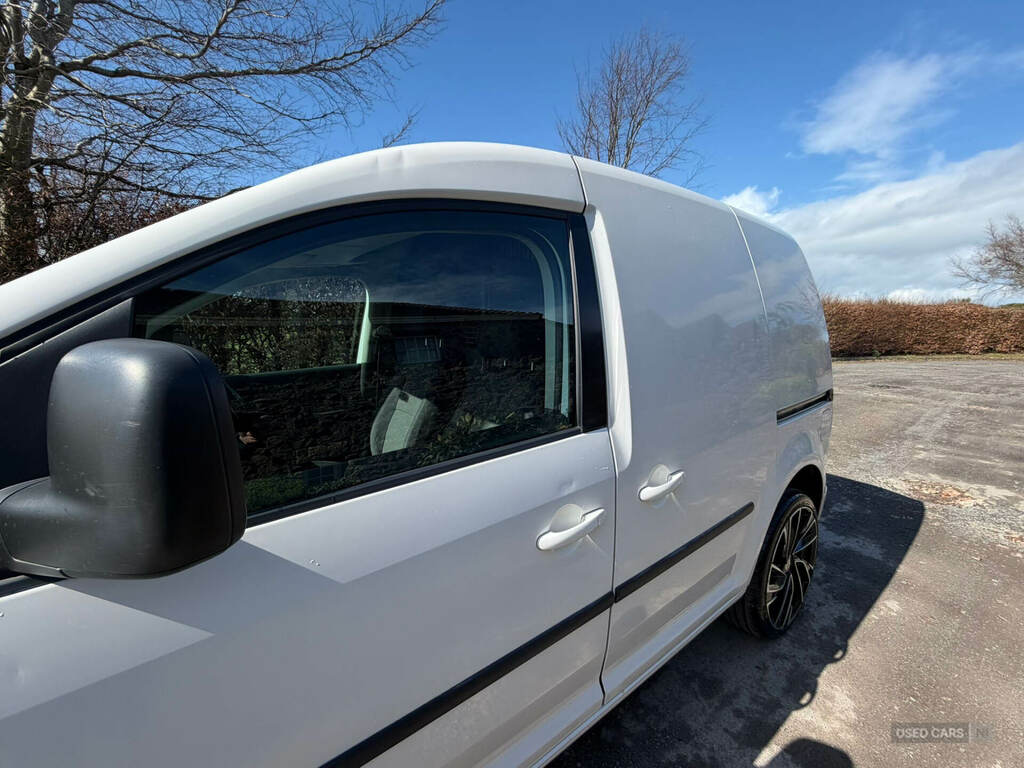 Volkswagen Caddy 1.6 C20 Tdi Kombi 101 Bhp Blue #10