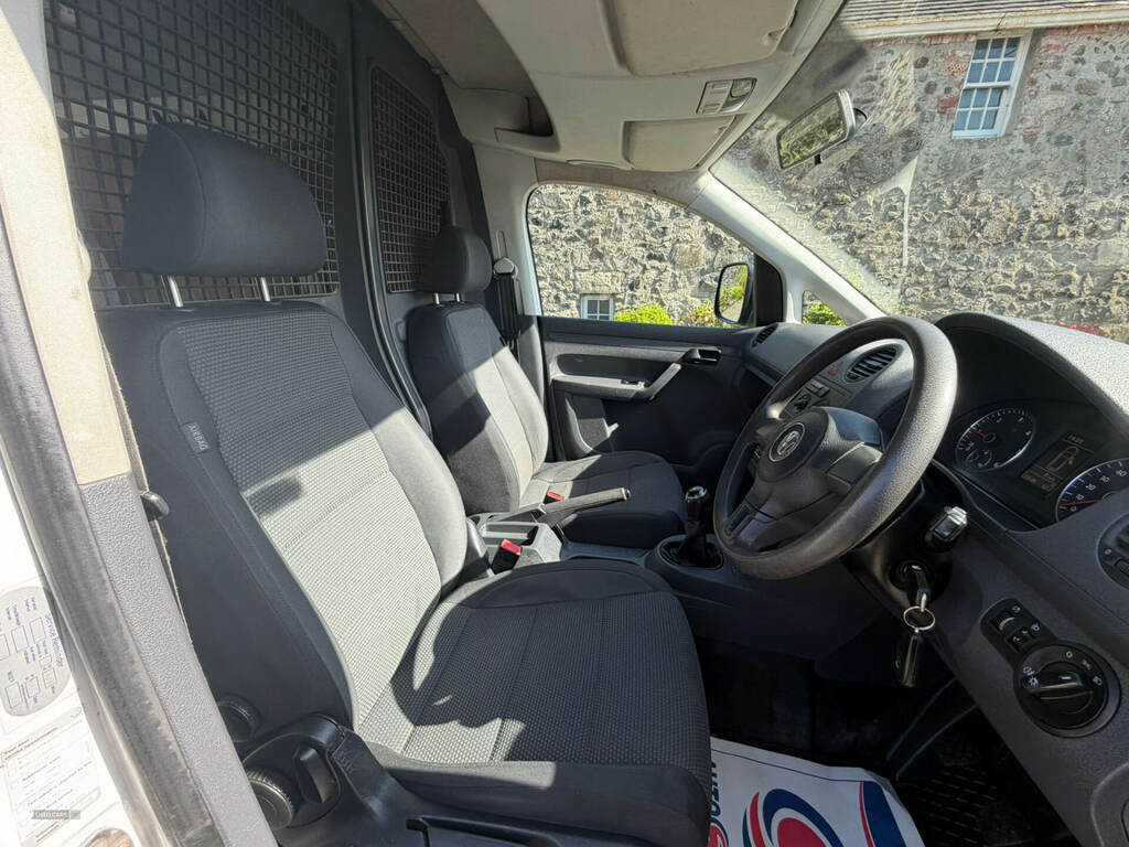 Volkswagen Caddy 1.6 Tdi 102Ps Trendline Van SV62RYJ White #6