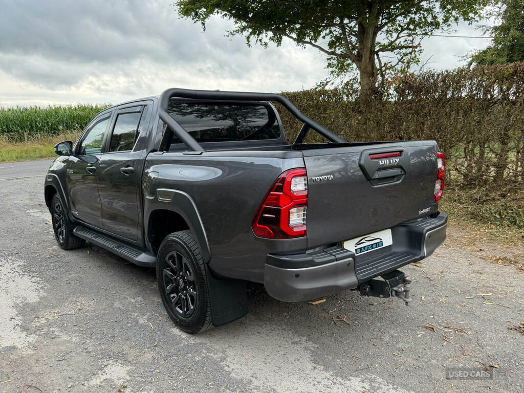 Toyota HILUX Invincible X D Cab Pick Up 2.8 D-4d WIG1451 Grey #6