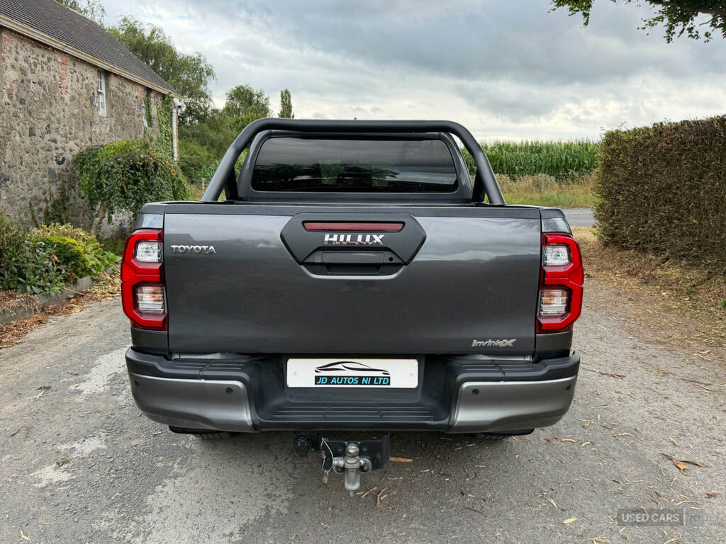 Toyota HILUX Invincible X D Cab Pick Up 2.8 D-4d WIG1451 Grey #5