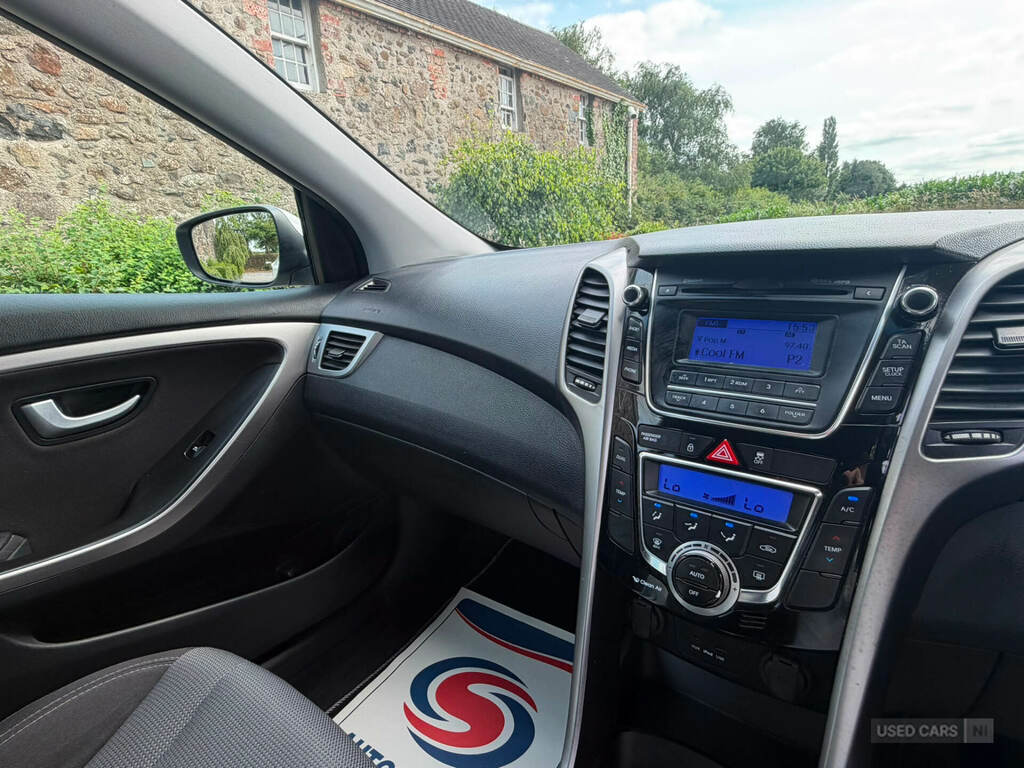 Hyundai I30 1.4 Active Euro 5 Grey #15