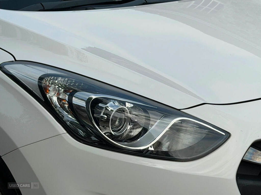 Hyundai I30 1.4 Active Euro 5 Grey #10