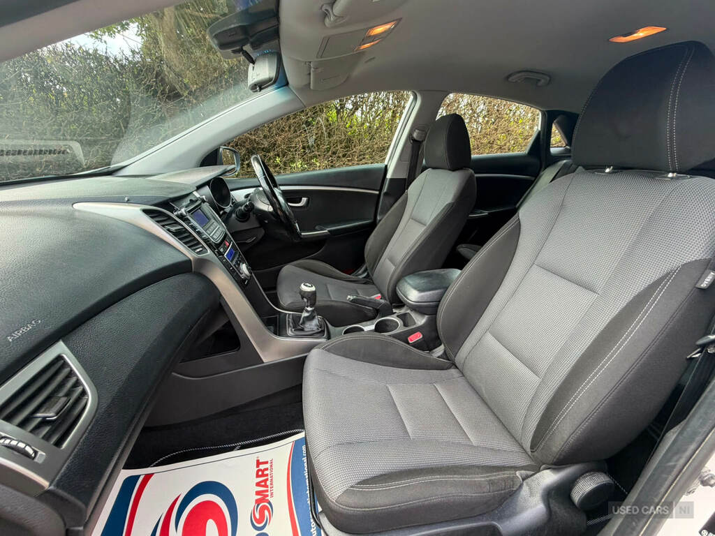 Hyundai I30 1.4 Active Euro 5 Grey #8