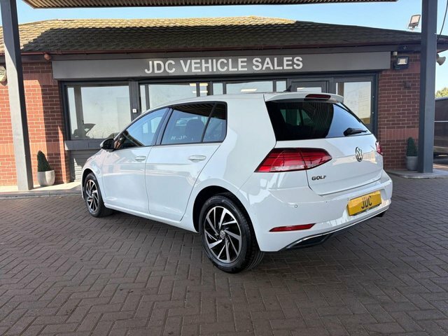 Volkswagen Golf 2019 1.0 Tsi Match Edition Hatchback Ma GD69FJE White #2