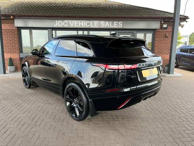 Land Rover Range Rover Velar 2019 2.0 D240 R-dynamic S Suv 4Wd Black #2