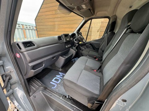 Nissan InterStar Petrol Grey #25