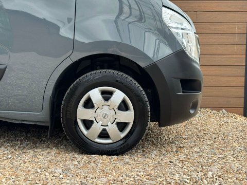 Nissan InterStar Petrol Grey #8