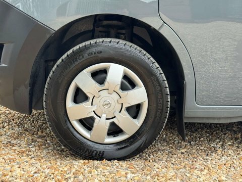 Nissan InterStar Petrol Grey #11