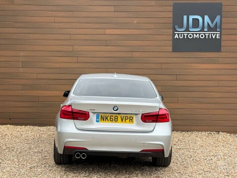 BMW 3 Series 330E M Sport Blue #4