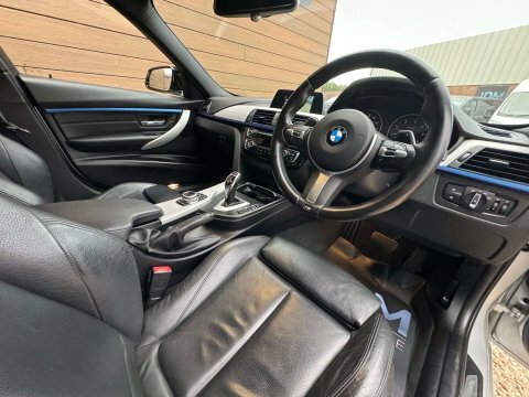 BMW 3 Series 330E M Sport Blue #17