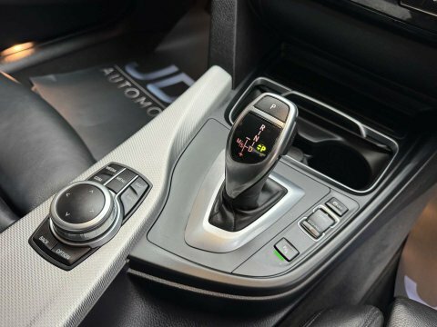 BMW 3 Series 330E M Sport Blue #21
